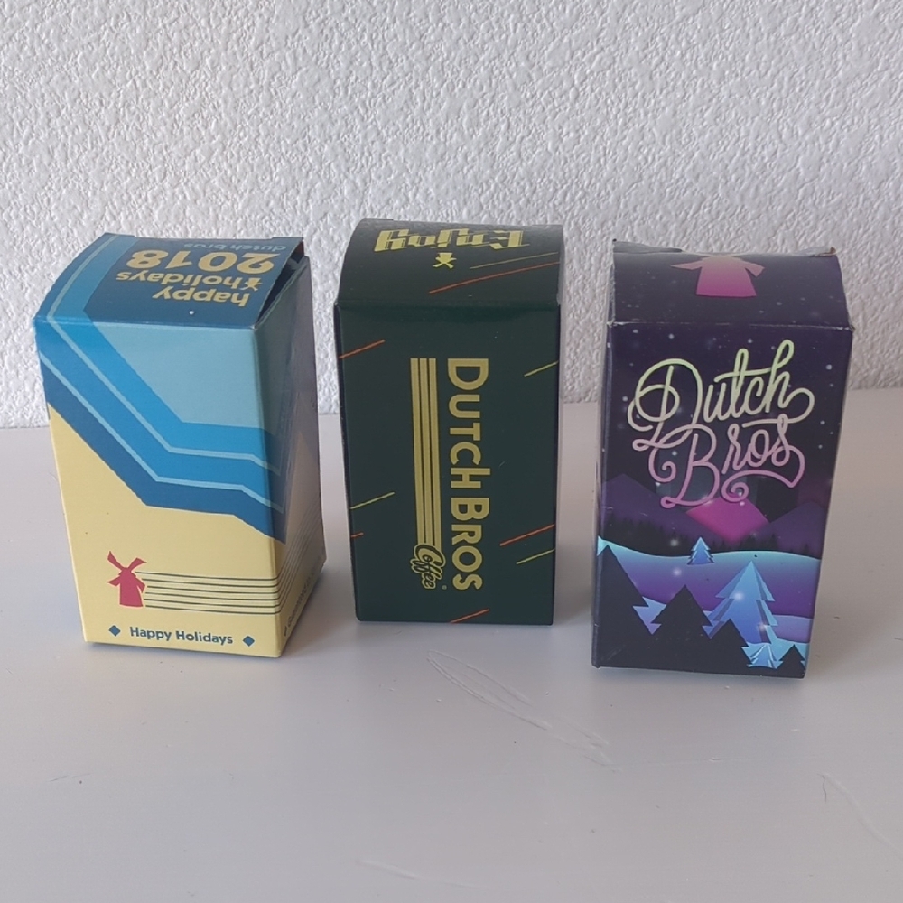Set of 3 Dutch Bros Festive Holiday Plastic Ornament Cups - Picture 9 of 11
